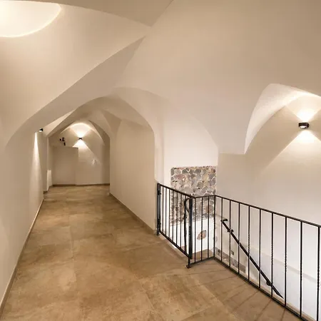 Apartament Stylish 1-bedroom Old Town Retreat