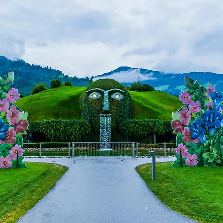 Apartment Stylish 1-bedroom Old Town Retreat *